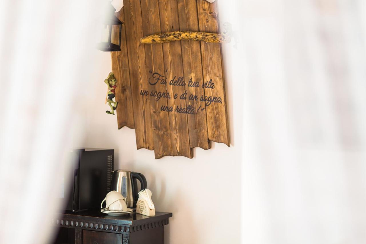 ستريزا B&B Il Folletto Del Lago المظهر الخارجي الصورة
